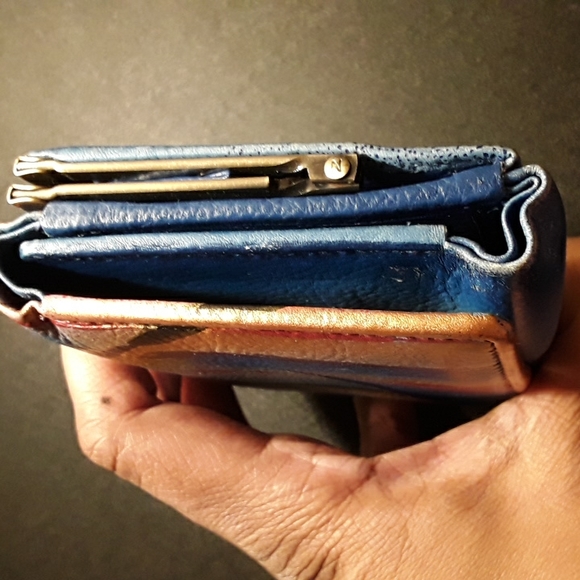 Genuine Leather Anuschka Northern Skies Handpainted Small Flap French Wallet - Picture 8 of 10